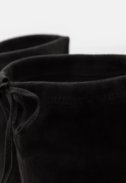 Anna Field Cuissardes - Black 11 Anna Field Cuissardes - Black -Chaussure Boutique 0991f657a3ae460ca64e6169695e5e0c scaled