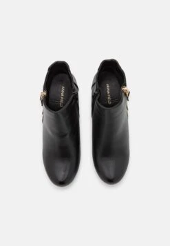 Bottines À Plateau - Black 11 Bottines À Plateau - Black -Chaussure Boutique 134cb1a9a4554375b0616df961776611