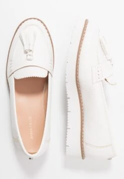 Mocassins - White 10 Mocassins - White -Chaussure Boutique 232495a6baea40bebeb3a33bf0fad274