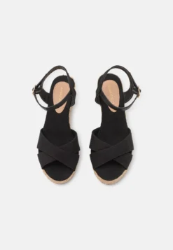 Anna Field Sandales Compensées - Black 11 Anna Field Sandales Compensées - Black -Chaussure Boutique 27d94589feed4627a1e92c56989de36b scaled