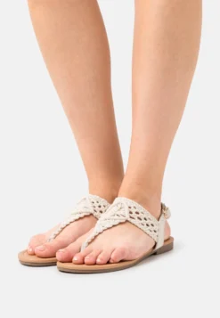 Anna Field Tongs - Off-White