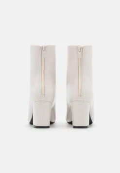 Anna Field Bottines - White 9 Anna Field Bottines - White -Chaussure Boutique 4eec0203fd684d74b9b6dcd3d4827573