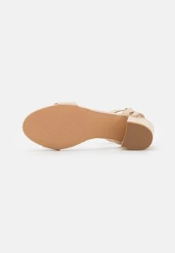 Anna Field Sandales - Off-White 10 Anna Field Sandales - Off-White -Chaussure Boutique 5a2284baa9c841b6a3541d20221b955b