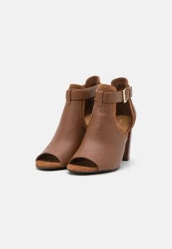 Anna Field Leather - Sandales Classiques / Spartiates - Cognac -Chaussure Boutique 76b79888cb8d4f3fa34c41d6e6d06027 scaled