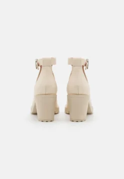Anna Field Sandales Classiques / Spartiates - Offwhite -Chaussure Boutique b9a96f53a39140eaa6027a4d841f19a9 scaled