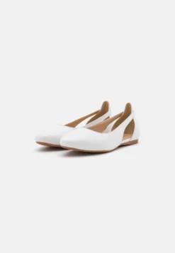 Leather - Ballerines - White -Chaussure Boutique fc1b647f76774086af04095b68fe2e03 scaled
